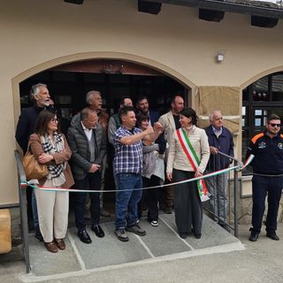 Rorà ritrova il suo cuore pulsante: riapre il negozio di vicinato grazie ai fondi regionali