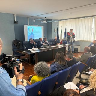 Sanità territoriale, De Filippis rassicura i sindaci: «Nessuna riduzione delle guardie mediche in Basilicata»