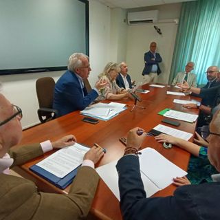 Caldo e lavoro sicuro: la Regione incontra i sindacati. Albano: «Rinnoveremo il protocollo sullo stress termico»