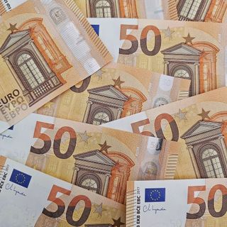 Iran: Confesercenti-CER, se tregua regge possibile recuperare +6,6 miliardi di Pil e +4,6 miliardi di consumi entro la fine del 2027