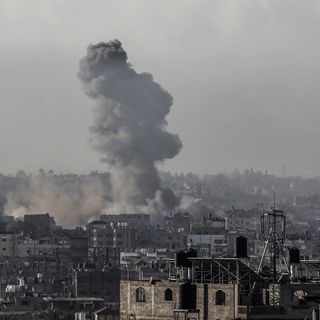 A Gaza 12 morti in attacchi israeliani