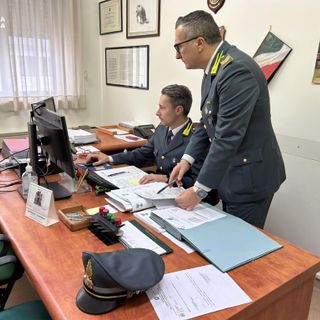 Frode nella cessione di un’azienda nel Salento, sequestro di 2,3 milioni