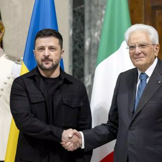 Ucraina, Mattarella a Zelensky “Dall’Italia sempre pieno sostegno”