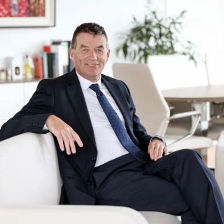 Tony Murphy rieletto presidente della Corte dei Conti europea