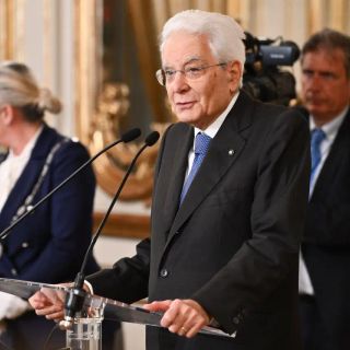 Mattarella “Mondo avviato su pericoloso crinale, riprendere via dialogo”