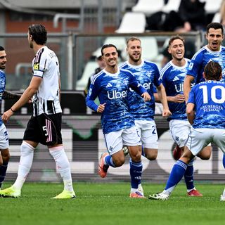 La Juve cade a Como, decidono i gol di Kempf e Nico Paz