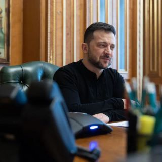 Zelensky “Di fondamentale importanza per Ucraina che supporto partner continui”