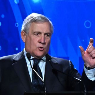 Tajani “Sei le vittime italiane a Cras Montana, torneranno con volo di stato”