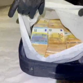 Riciclaggio e frodi fiscali, a Brescia 500 trasferimenti illeciti per 1mln di euro