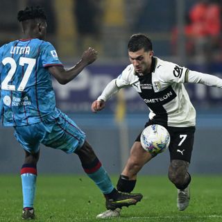 Parma-Cagliari 1-1, a Folorunsho risponde Oristanio