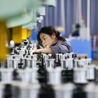 Cina, media di 26.000 nuove imprese al giorno nel 2025