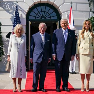 Re Carlo e Camilla ricevuti alla Casa Bianca da Trump e Melania