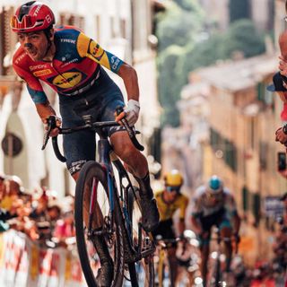 Narvaez vince la 4^ tappa a Cosenza, Ciccone nuova maglia rosa del Giro