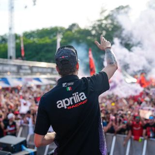 Bezzecchi vince il Gran Premio d’Italia davanti a Martin e Bagnaia