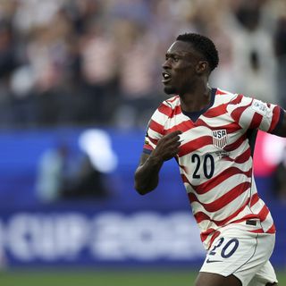 Stati Uniti ok con il Paraguay all’esordio, 4-1 con doppietta di Balogun