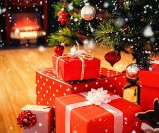 Regali di Natale, gli italiani si confermano sempre più generosi: