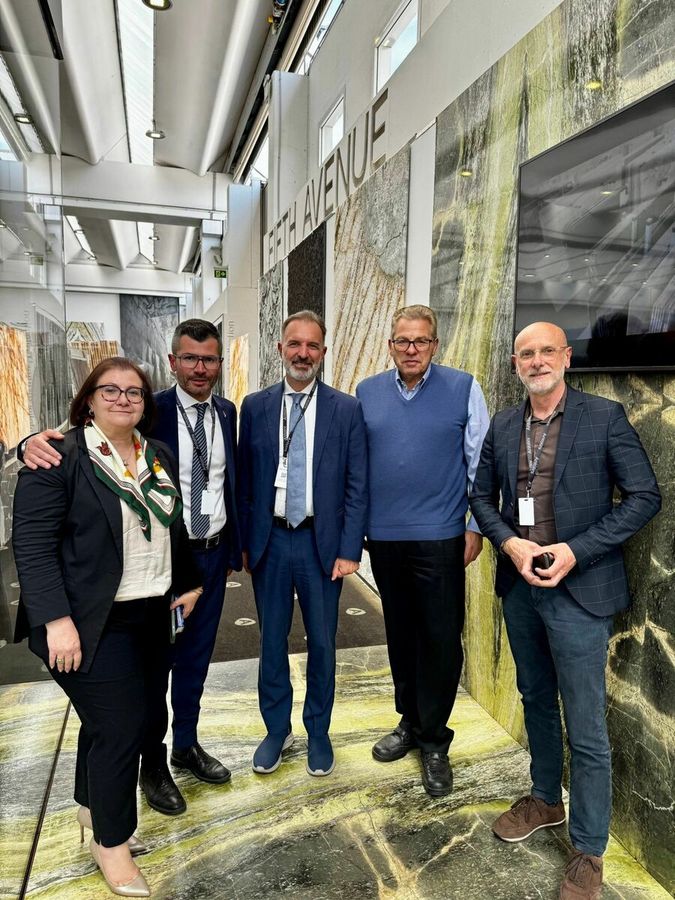 Marmo veneto, Bitonci: «Distretto strategico, puntare su giovani e formazione» Marmo veneto, Bitonci: «Distretto strategico, puntare su giovani e formazione»