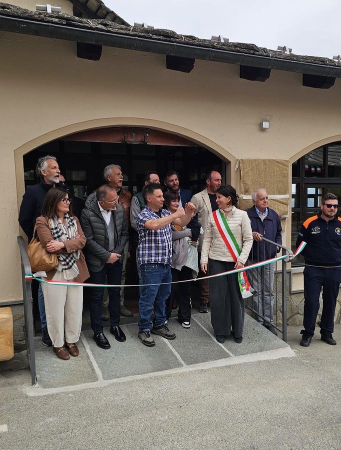 Rorà ritrova il suo cuore pulsante: riapre il negozio di vicinato grazie ai fondi regionali