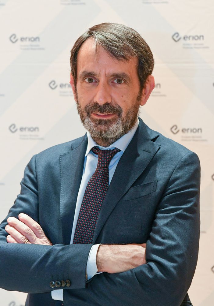 Raccolta raee: lombardia sul podio.