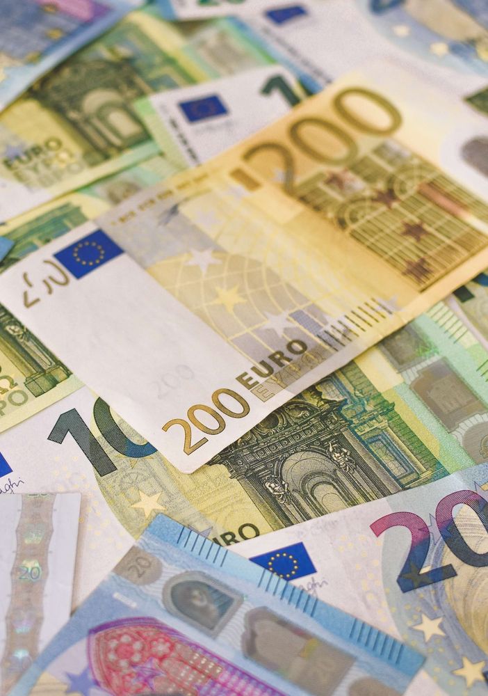 Inflazione, Confesercenti: “frena ma più lentamente del previsto, a rischio 10 miliardi di potere d’acquisto in tre anni