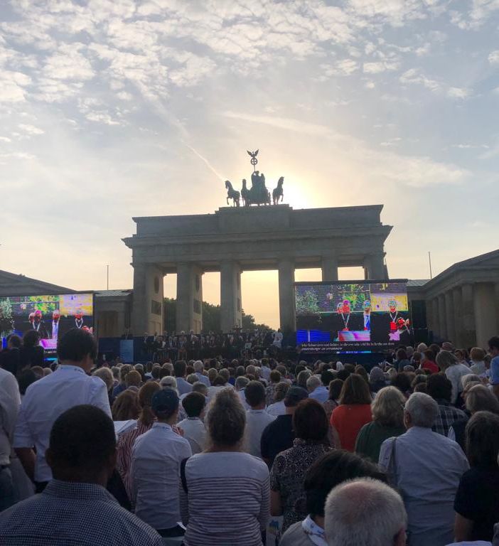 Lo spirito di Assisi a Berlino: la pace è una strada possibile, è un percorso da tracciare insieme che parte dal cuore di ognuno