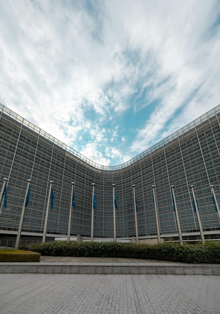 Erasmus+ 2024: 4,3 miliardi di € per sostenere la mobilità e la cooperazione nei settori dell'istruzione, della formazione, della gioventù e dello sport