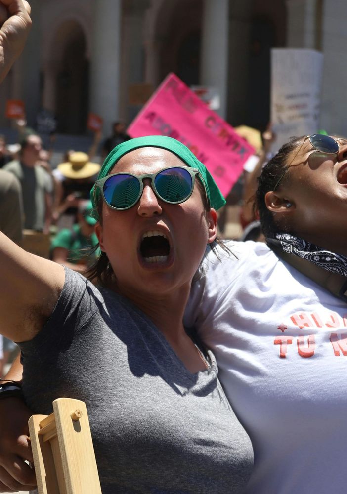Entra in vigore la direttiva dell’UE sulla lotta alla violenza contro le donne