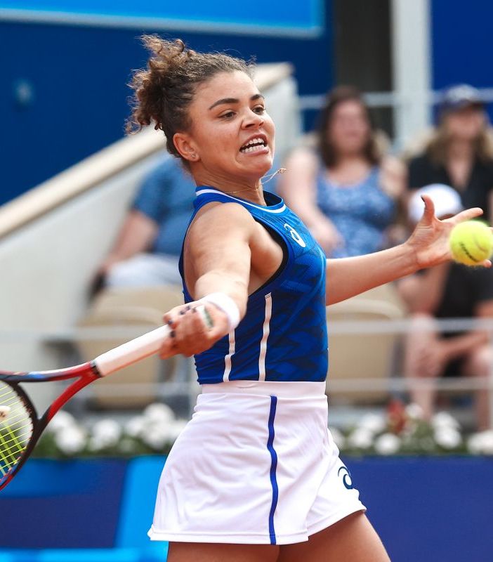 Paolini debutta alle Wta Finals battendo Rybakina in due set