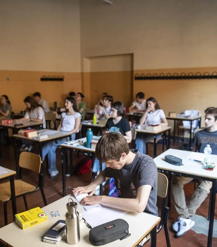 Maturità, per 2^ prova latino al Classico e matematica allo Scientifico