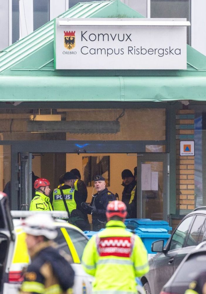 Strage in Svezia, 11 morti compreso il killer per sparatoria in una scuola