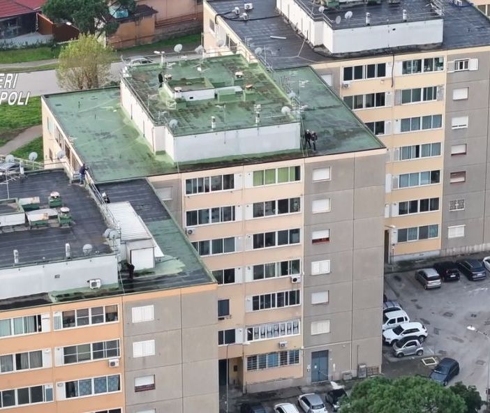Camorra, blitz contro 2 clan a Pomigliano D’arco con 27 arresti
