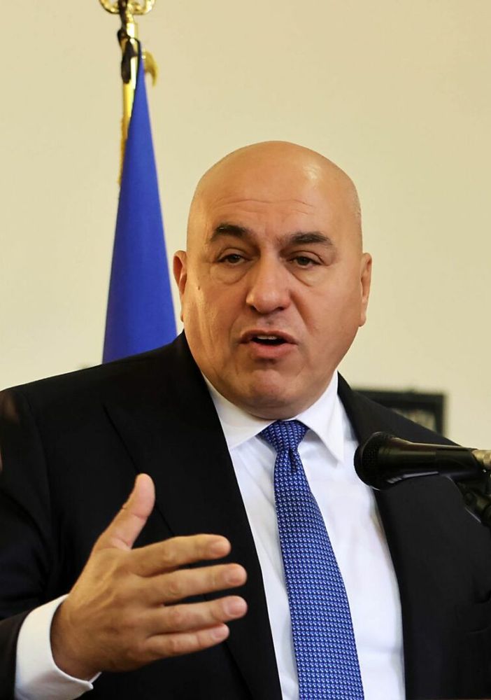 Crosetto “L’Ue rischia la deflagrazione, Meloni unica che può mediare”