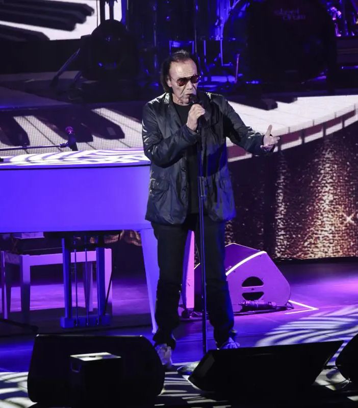 Sanremo, Venditti emoziona l’Ariston