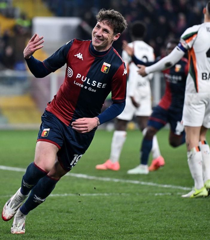 Il Genoa la spunta nel finale, Venezia battuto 2-0