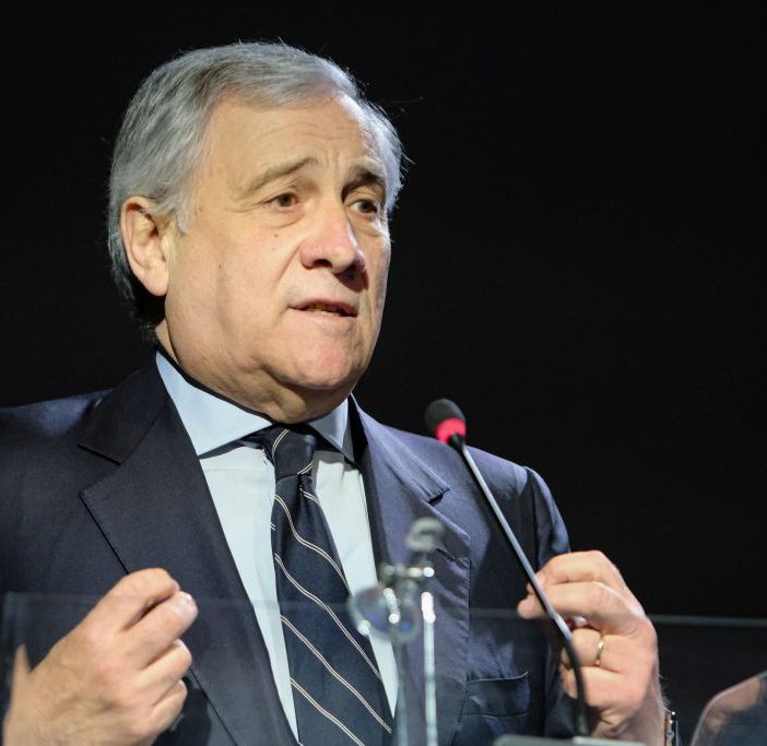 Germania, Tajani “Dai popolari vittoria che fa argine agli estremismi”