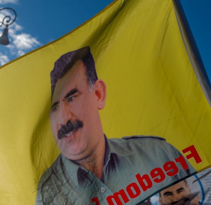 Turchia, Ocalan invita il PKK a deporre le armi