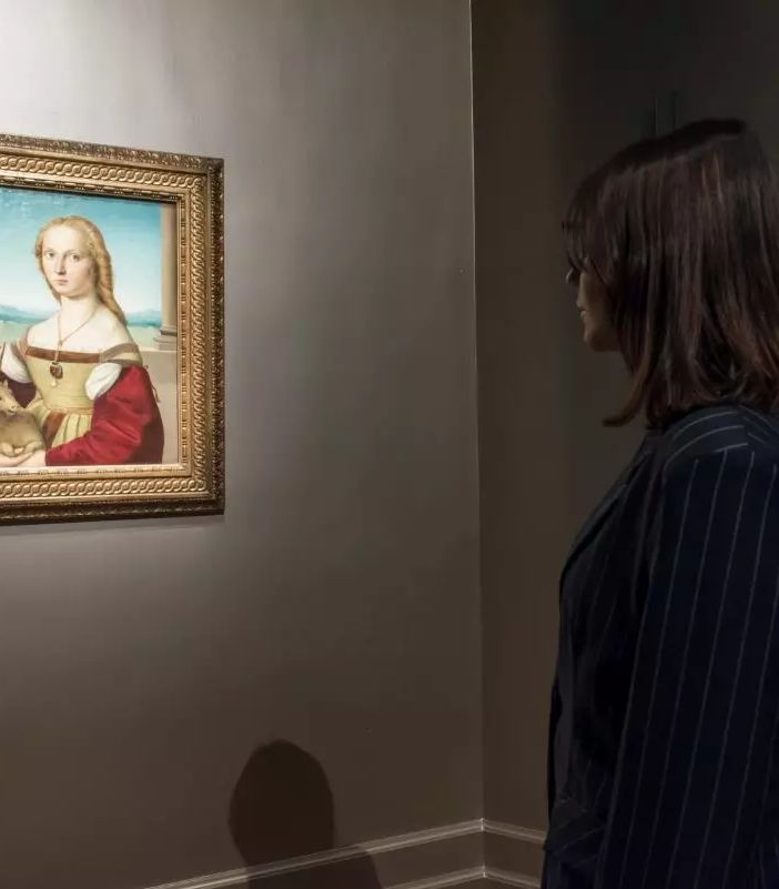 Alle Gallerie d’Italia – Napoli la “Dama col liocorno” di Raffaello