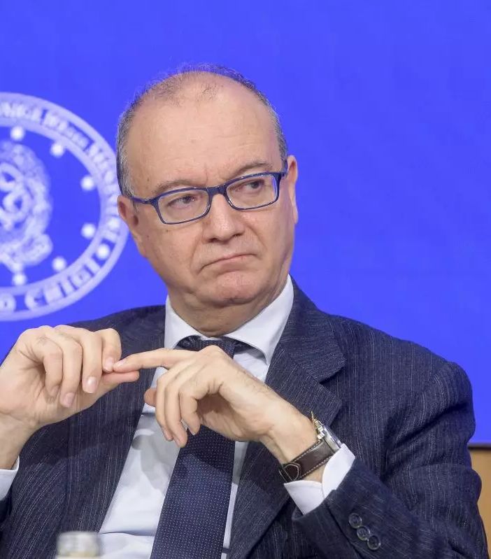 Scuola, Valditara “Non sarà più possibile fare 4 anni in 1”
