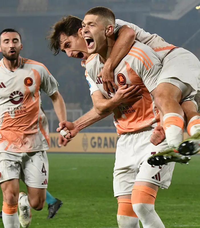 Continua la rimonta della Roma, Dovbyk-gol e vittoria a Lecce
