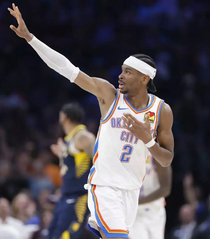 Nona vittoria di fila per Oklahoma, Lakers fanno festa a Memphis