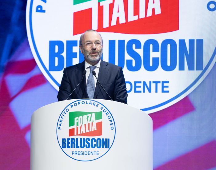 Weber “I populisti vogliano un’Europa più debole”