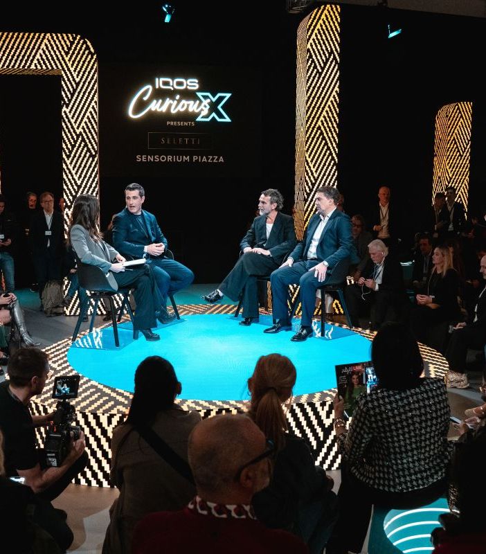 Milano Design Week, IQOS e Seletti reinventano la piazza