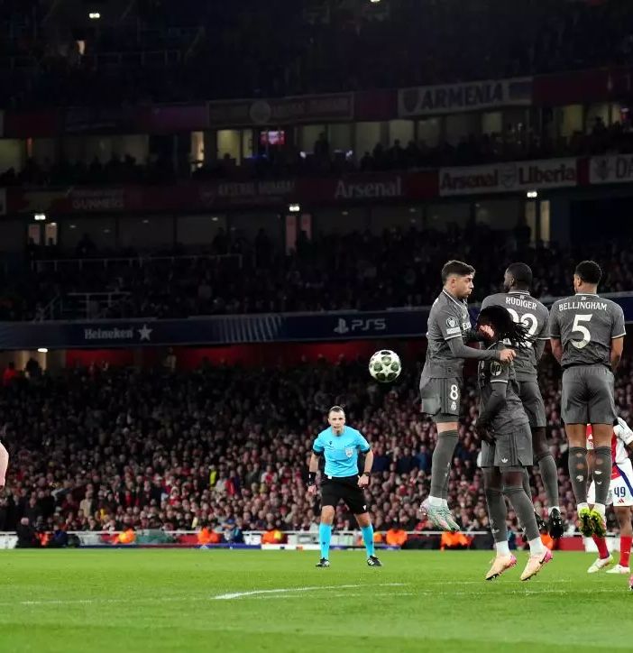 Doppietta Rice e gol di Merino, l’Arsenal travolge il Real 3-0