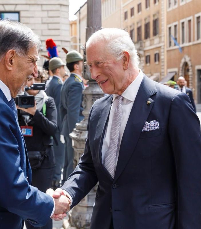 La Russa “Rafforzare la cooperazione bilaterale con il Regno Unito”