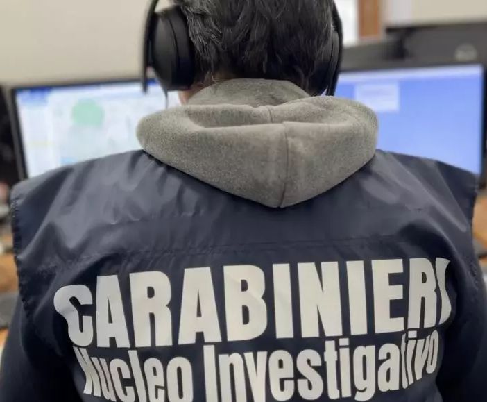 Napoli, duro colpo a due clan della Camorra. 24 indagati