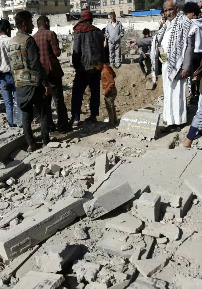 Raid Usa a Sanàa nello Yemen, morti e feriti