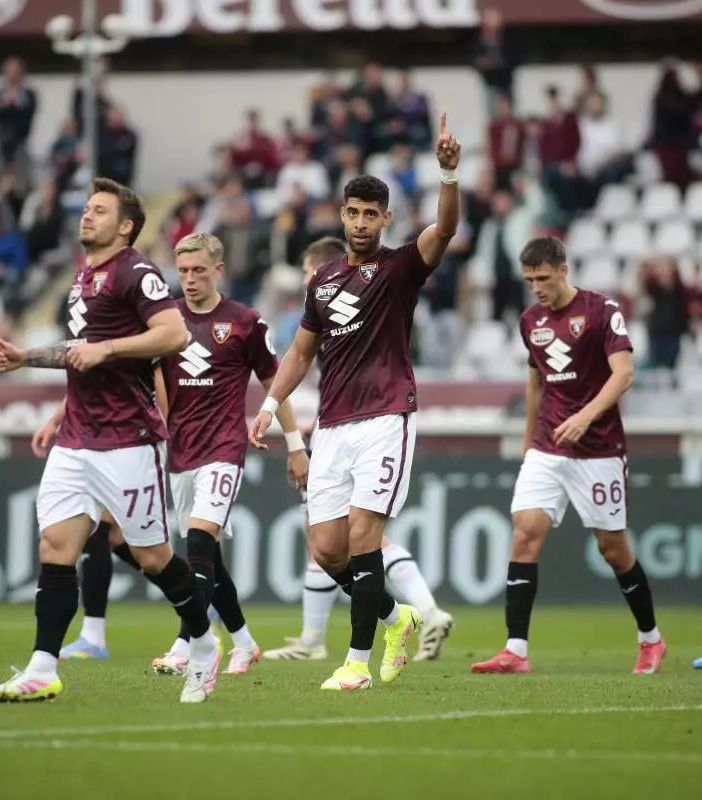 Torino batte Udinese 2-0, in gol Adams e Dembele