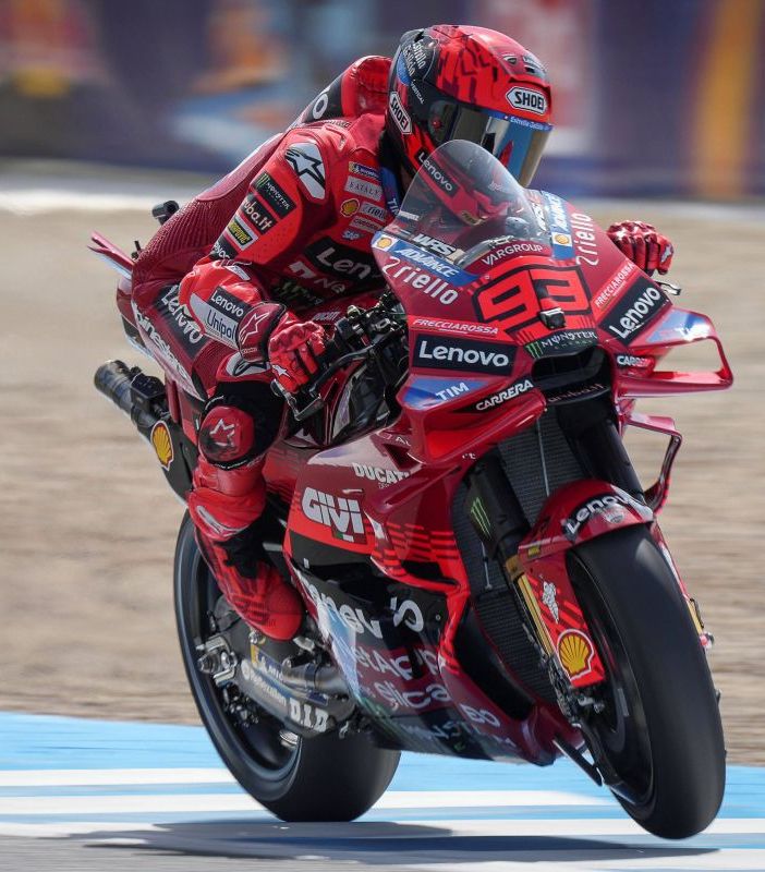 Marc Marquez vince la sprint anche a Jerez davanti ad Alex e Bagnaia