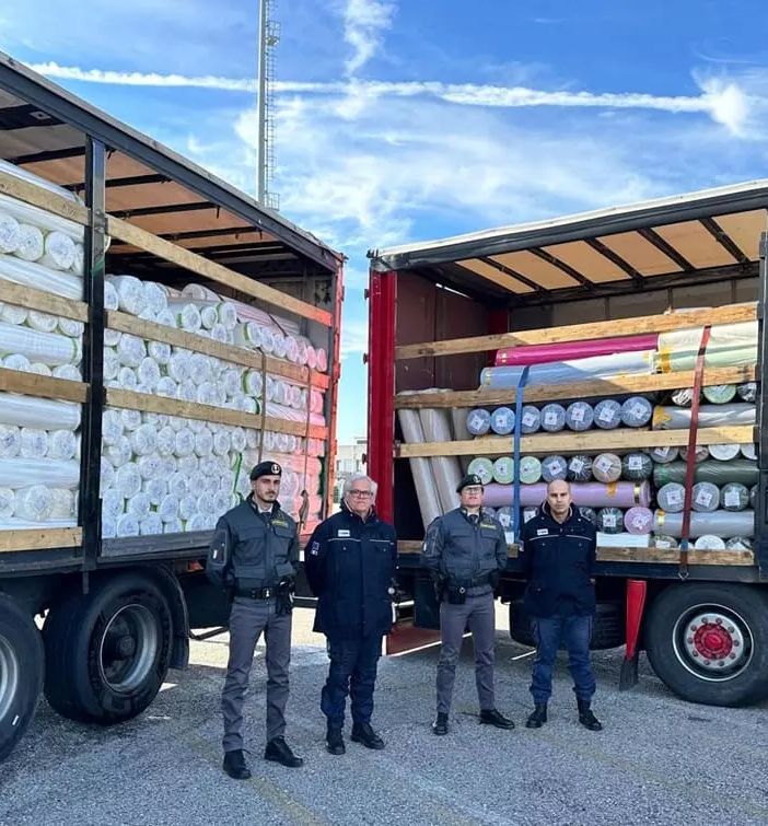 Sequestrate al porto di Venezia 900.000 dosi di medicinali illeciti