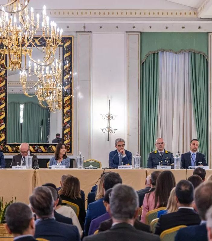 Logista, il mercato illegale dei prodotti da fumo vale 1,2 miliardi